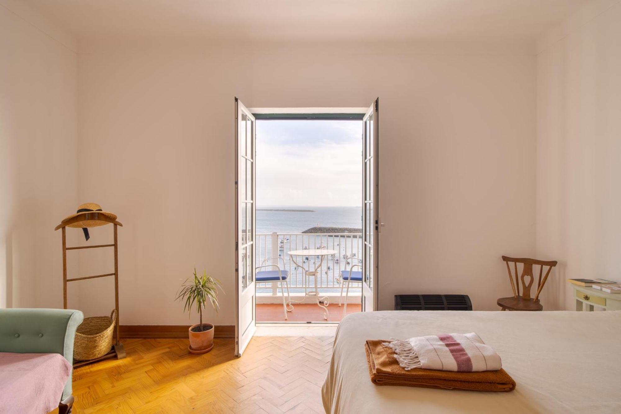 Manas Coliving Apartment Sines Exterior photo